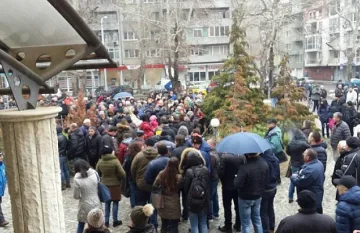 Пловдив на протест в подкрепа на доктора, убил Жоро Плъха /ОБНОВЕНА/