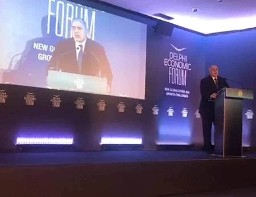 Борисов в Делфи: Юнкер обеща 1 млрд. евро за Балканите /ВИДЕО/