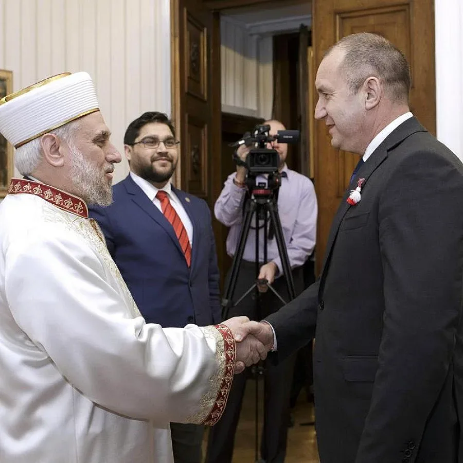 Президентът: Държавата да парира външната намеса в религиозните общности с повече финансова подкрепа