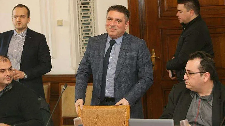 Правната комисия отхвърли ветото върху Закона за вторичното разграбване на КТБ