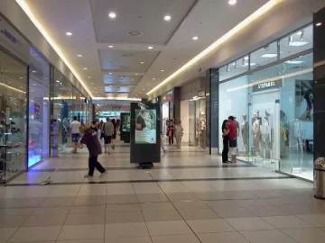 Шопингът у нас излиза най-евтино