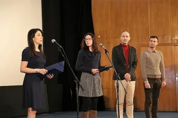 120-години снимат кино в Баку