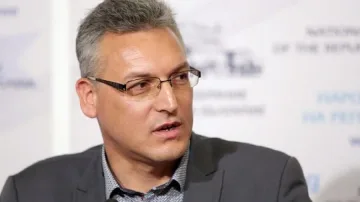 Парламентът отстрани Жаблянов