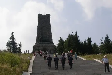 ТЕМА: Патриотични екскурзии хит за 3 март