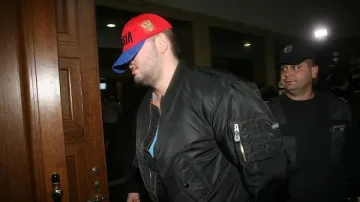 Искат 400 000 лв обезщетение от Йоан Матев