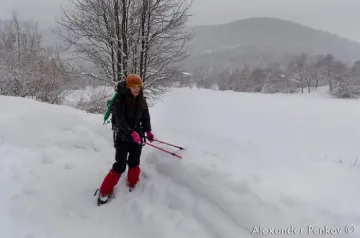 ОБЗОР: Загиналата в Пирин Ния катерила в Алпите и Непал
