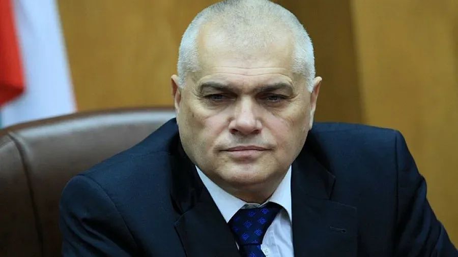 Радев: МВР прахосва сили и пари заради вътрешнопартийни проблеми на БСП