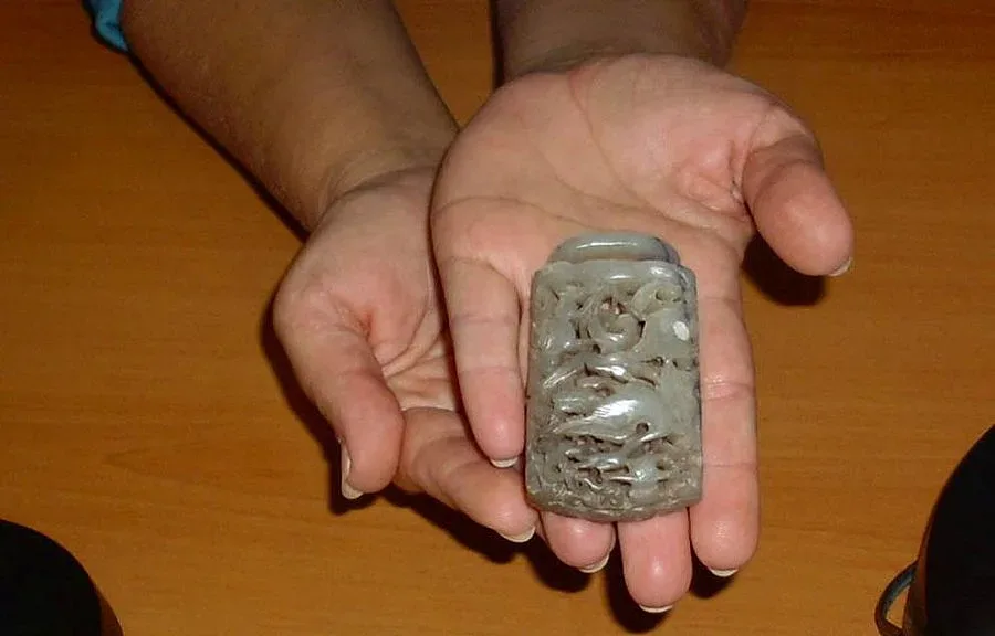 Показват нефритената катарама от Калиакра