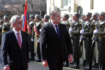 Румен Радев: Ще работим с Армения за транспортния коридор "Персийски залив - Черно море"