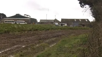 Посолството ни в Лондон отрича за българите-роби в Корнуол