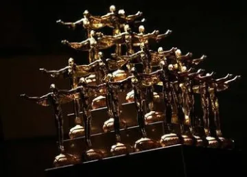 Народният театър с 11 номинации за "Икар"