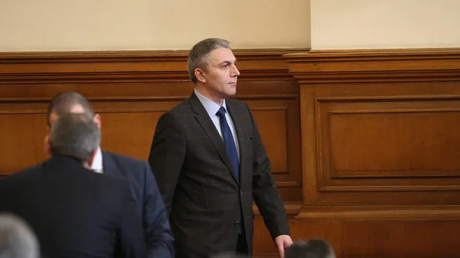 Депутатите отхвърлиха законопроекта на ДПС за връщане на гражданството на изселниците