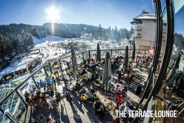 9-годишен колабира на Боровец и почина