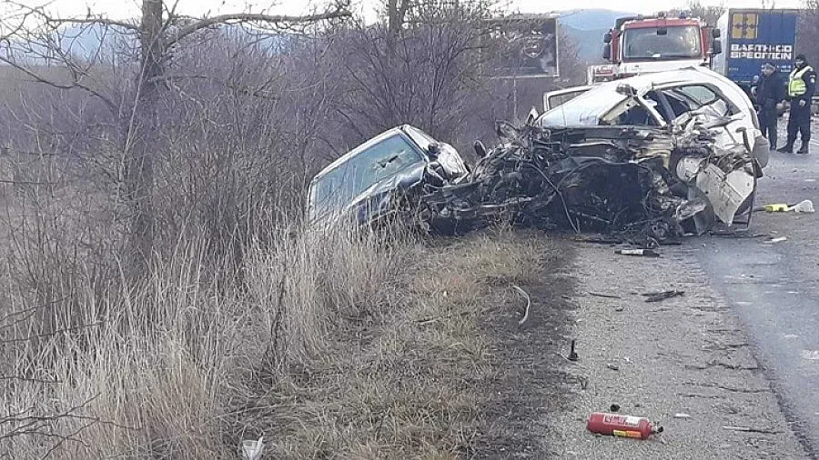 Тежка катастрофа с петима ранени на пътя край Разлог