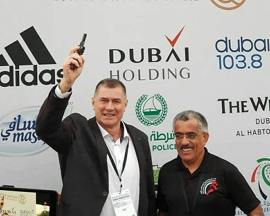 Президентът на БФЛА даде старт на маратона в Дубай