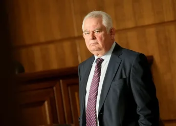 Ген. Киров оспори: Не съм присвоил и цент, води се война срещу мен