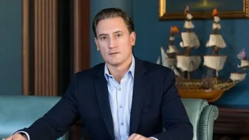 ОБЗОР: Работодателите продкрепиха инвеститорите срещу "зеления" рекет