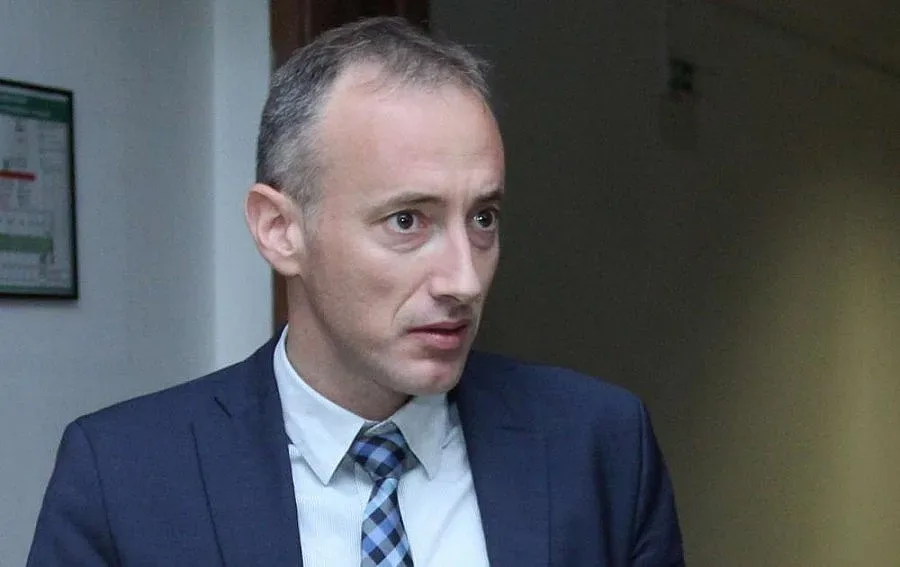 Вълчев категоричен: Комунизмът остава в учебниците