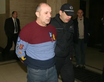 ОБЗОР: Обвинението оспори пускане на наркобос