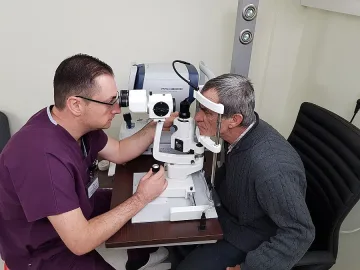 Върнаха зрението на 63-годишен с ултразвук