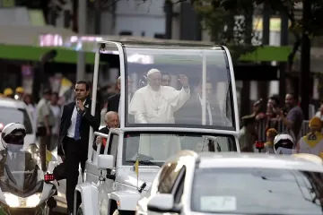 Папата порица педофилията