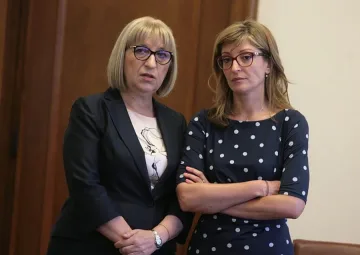 ГЕРБ контраатакуваха БСП: Дано послушат Станишев за конвенцията /ОБНОВЕНА/