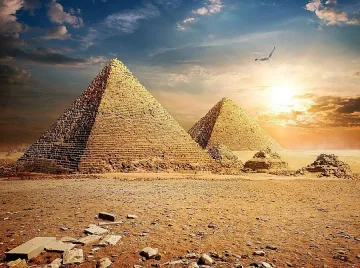 Нови разкрития за извънземен камък, открит в Египет