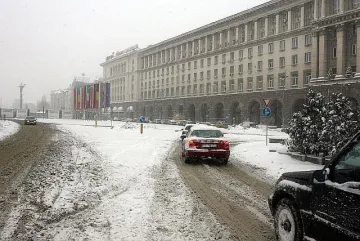 Снегът идва