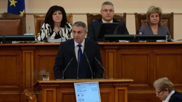 Карадайъ: Няма да осигурим комфорт на управляващите