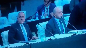 Борисов за протеста на полицаите: Дайте им всички билбордове, нека се покажем какви сме!