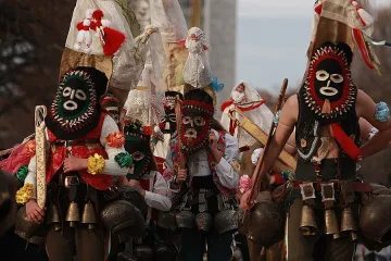 Пернишко се готви за магията на Сурва