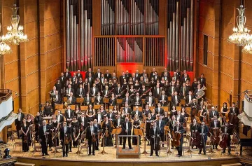 Софийската филхармония огласява столицата на Европа с празничен концерт