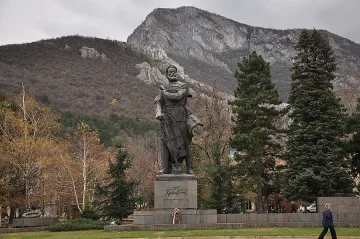 Уроци по родолюбие за Ботев