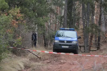 Адвокат и ексследовател: Издирваният за убийствата в Нови Искър е много опасен