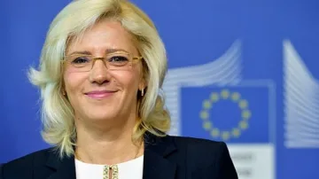 Еврокомисар: Радвам се, че правителството дава зелен ход за Банско