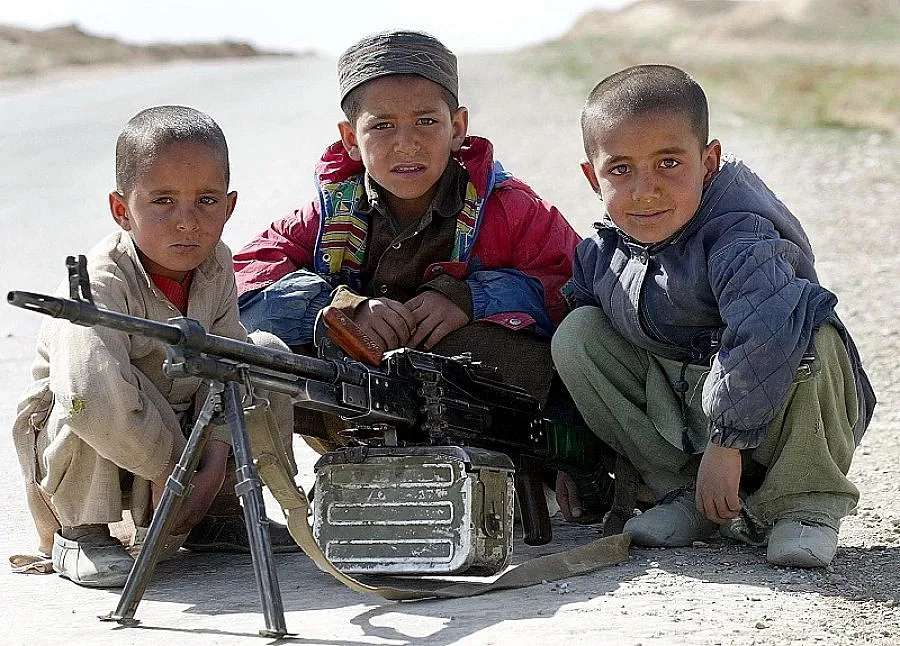 ООН: Все повече деца участват във военни действия