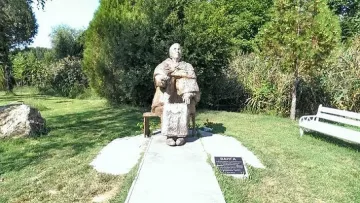 "Хъфингтън поуст": Баба Ванга е най-голямата ясновидка