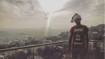 Григор поздравява за Коледа от Австралия