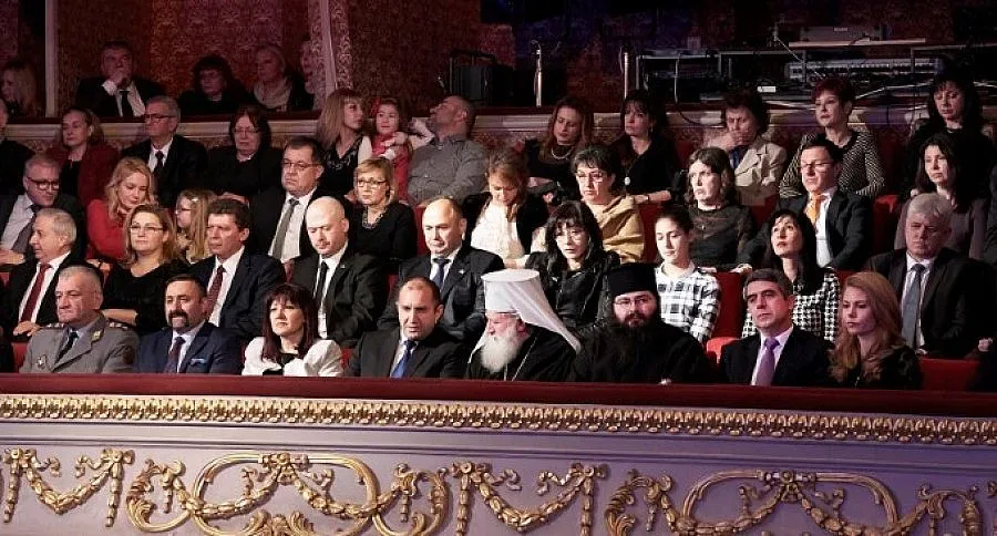 "Българската Коледа" събра 2 милиона