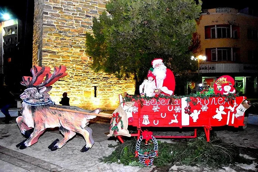 Коледна песен навърши 160 години