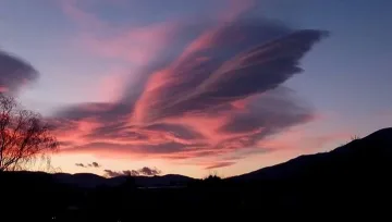 Ангелски криле в небето над Велинград