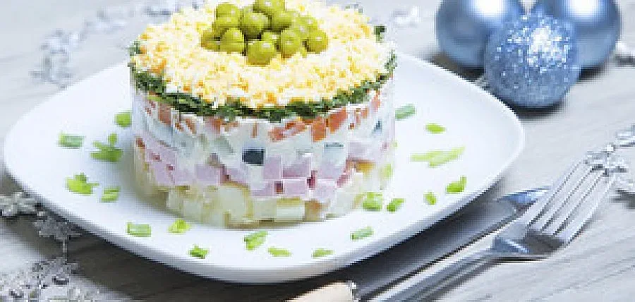 Готовите салати са коктейл от химия