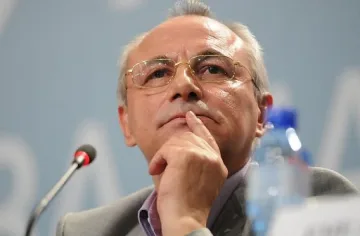 Ахмед Доган: Бъдете живи и здрави, пожелавам ви спокойствие и увереност в утрешния ден!