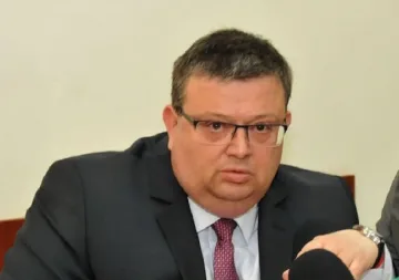 Цацаров: Не съм забранил достъпа на Бюрото за контрол на СРС до веществени доказателства