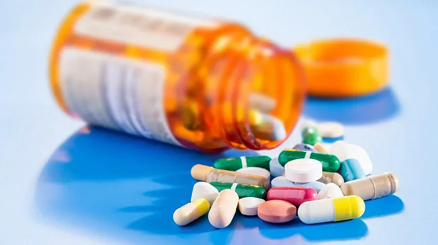 Нинова: Продължаваме битката за мораториума върху лекарствата