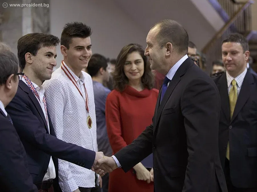 Президентът: Бъдещето на България е в науката