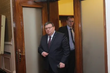 Цацаров иска открито изслушване на Бюрото за контрол на СРС, ДАНС и ДАТО