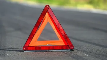 Жена е с опасност за живота след неправилно пресичане