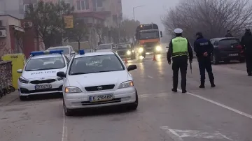 Правят „легнал полицай” до кръстовището в Благоевград, на което загина студентка