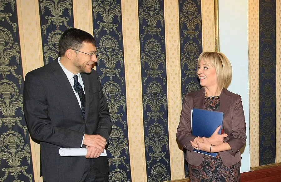 Омбудсманът поиска от КЕВР да намали цената на водата